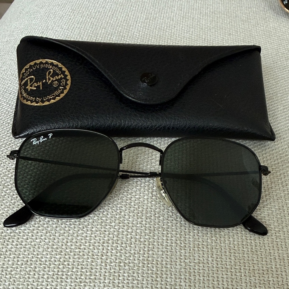 Ray-Ban Black Metal Hexagonal Sunglasses with Dark Green Lenses